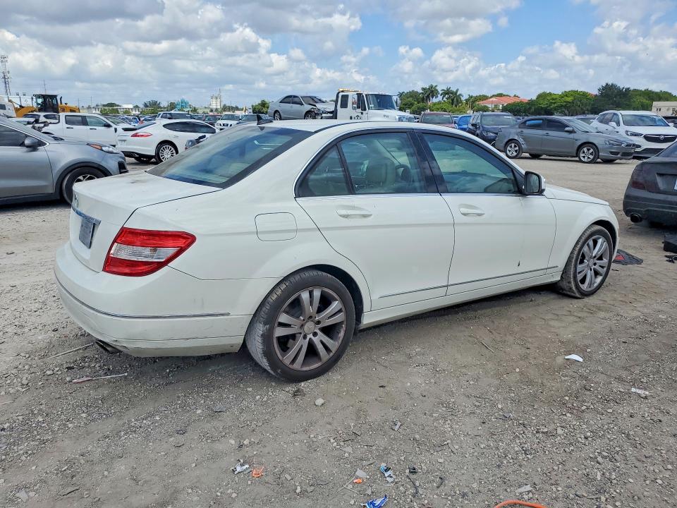Продажа на аукционе авто 2009 Mercedes-benz C, vin: WDDGF54X49F211512, номер лота: 65823726