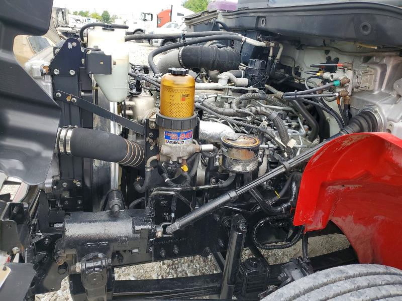 66822136 :رقم المزاد ، 5PVNJ8JT1E4S55119 vin ، 2014 Hino 258/268 مزاد بيع
