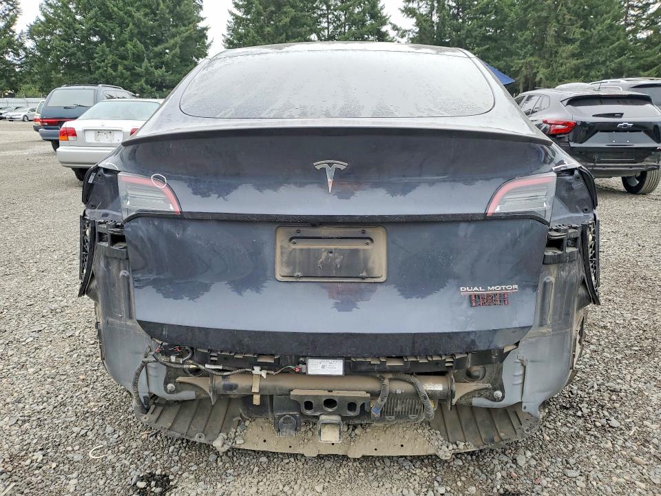 2024 Tesla Model Y მანქანა იყიდება აუქციონზე, vin: 7SAYGDEF9RF107746, აუქციონის ნომერი: 65355446