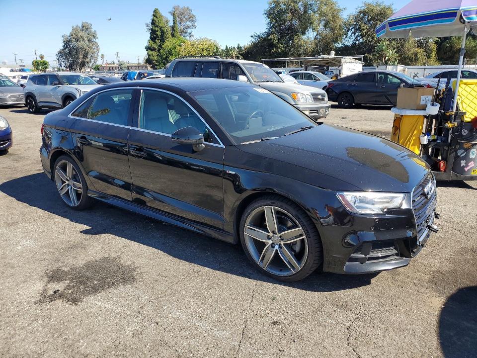 Aukcja sprzedaży 2018 Audi A3, vin: WAUJ8GFF2J1006523, numer aukcji: 65942326