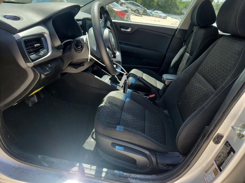 64093076 :رقم المزاد ، 3KPA24AD2LE335702 vin ، 2020 Kia Rio مزاد بيع