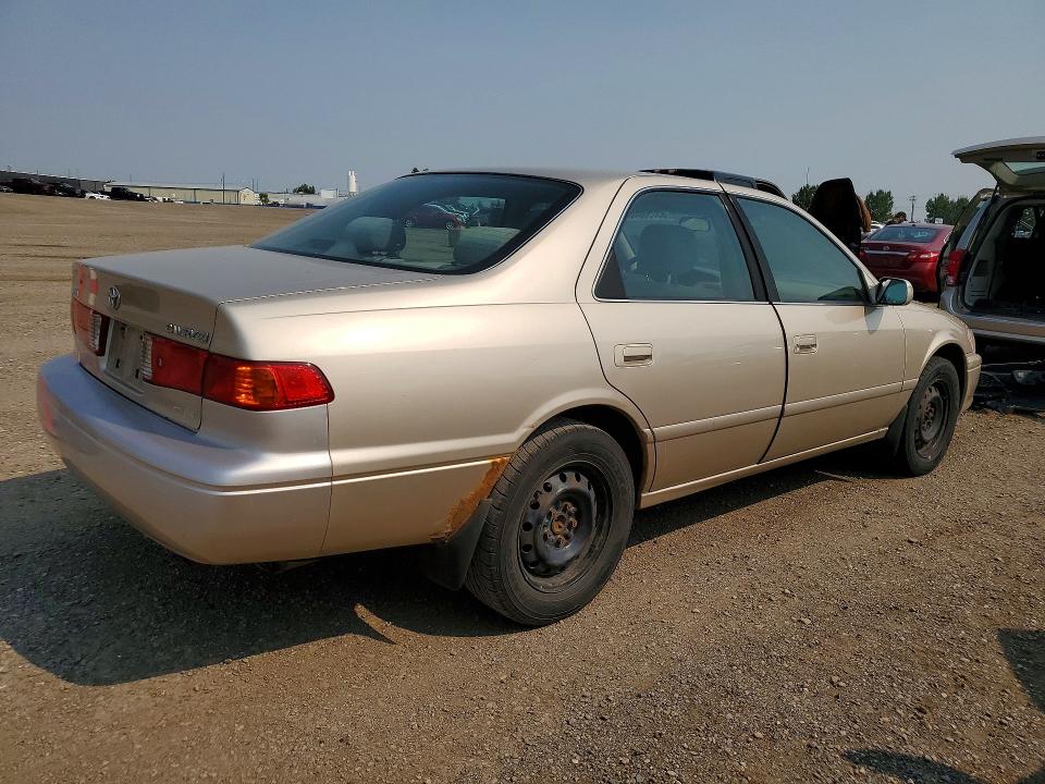 Продажа на аукционе авто 2001 Toyota Camry, vin: JT2BG22K310552519, номер лота: 63756046