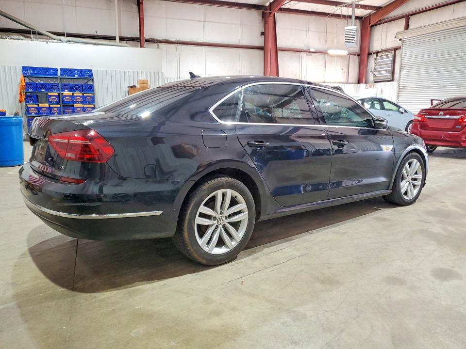 Aukcja sprzedaży 2018 Volkswagen Passat, vin: 1VWBA7A30JC040275, numer aukcji: 65147546