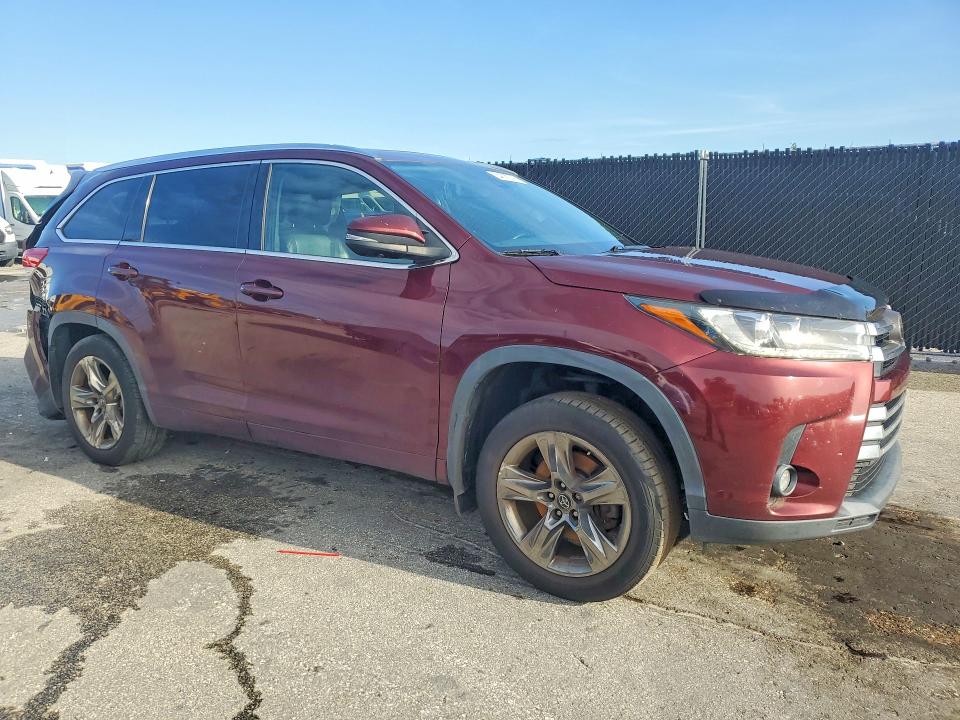 Aukcja sprzedaży 2019 Toyota Highlander, vin: 5TDDZRFH1KS939411, numer aukcji: 64092706