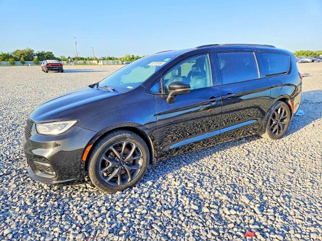 2022 Chrysler Pacifica მანქანა იყიდება აუქციონზე, vin: 2C4RC1BG8NR106997, აუქციონის ნომერი: 64118516