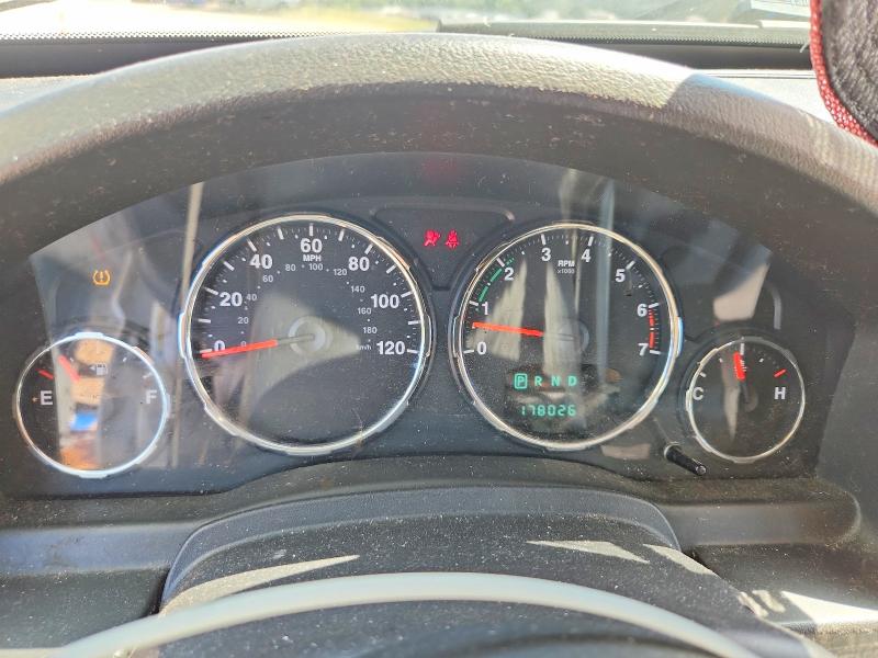 65817736 :رقم المزاد ، 1J4PN2GK5BW566636 vin ، 2011 Jeep Liberty مزاد بيع