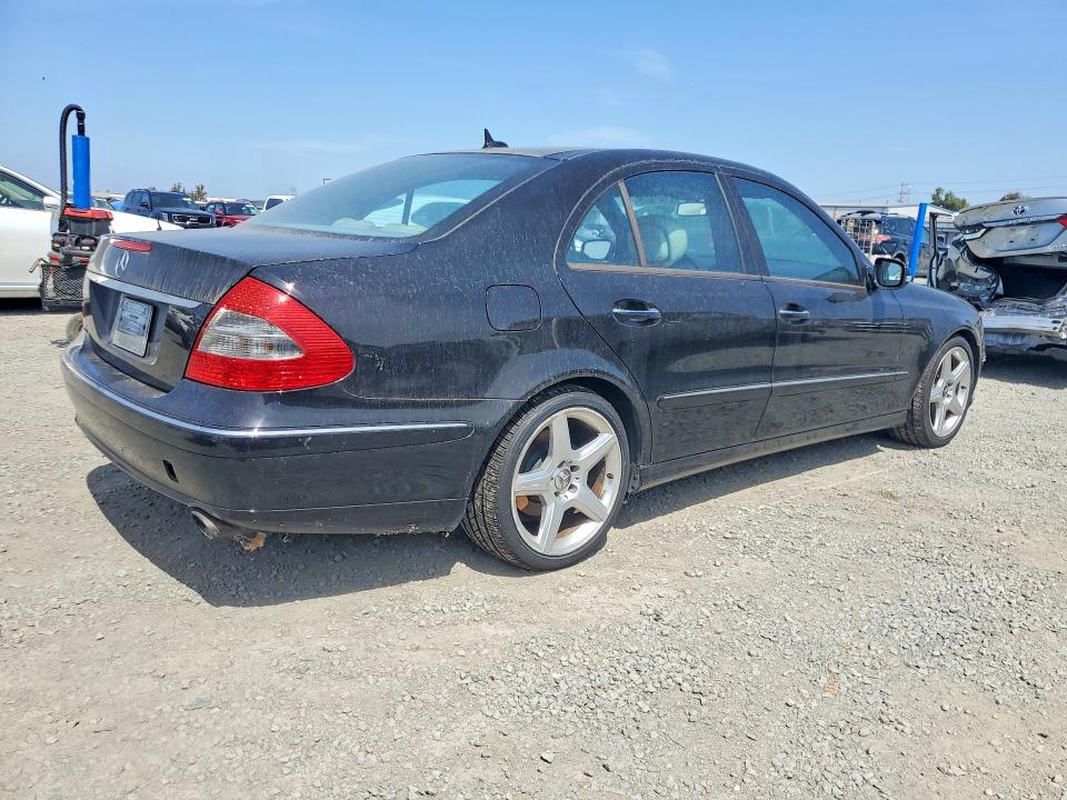 2007 Mercedes-benz E მანქანა იყიდება აუქციონზე, vin: WDBUF56XX7B056946, აუქციონის ნომერი: 63921086