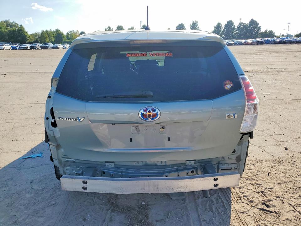 64108706 :رقم المزاد ، JTDZN3EU0FJ031290 vin ، 2015 Toyota Prius V مزاد بيع