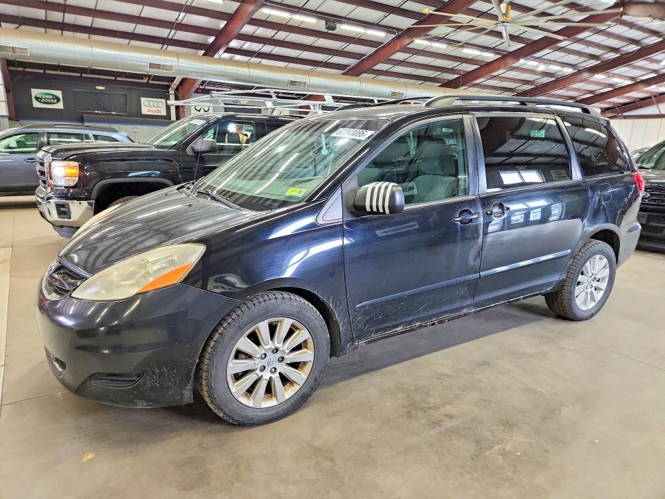 Aukcja sprzedaży 2010 Toyota Sienna, vin: 5TDJK4CC0AS033834, numer aukcji: 67243086