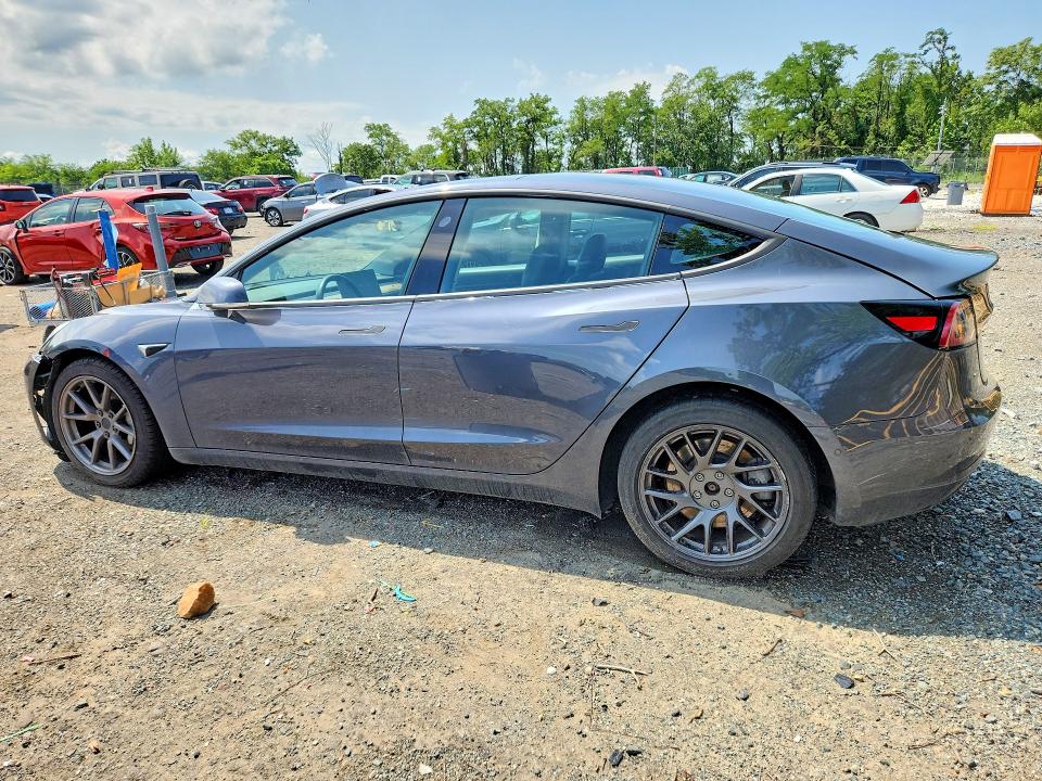 62940966 :رقم المزاد ، 5YJ3E1EB1KF386026 vin ، 2019 Tesla Model 3 مزاد بيع