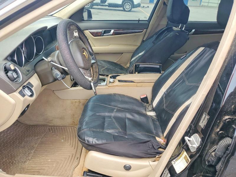 2012 Mercedes-benz C მანქანა იყიდება აუქციონზე, vin: WDDGF8BB5CR207807, აუქციონის ნომერი: 67017816