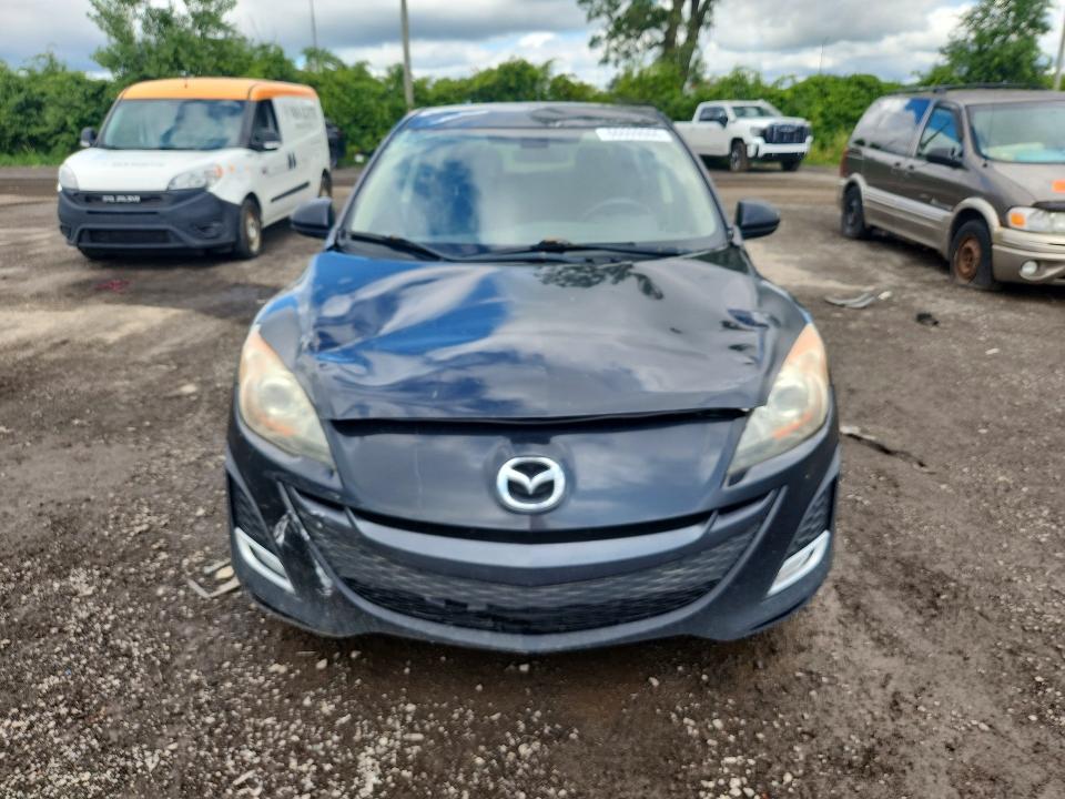 66609066 :رقم المزاد ، JM1BL1L53B1409300 vin ، 2011 Mazda 3 مزاد بيع