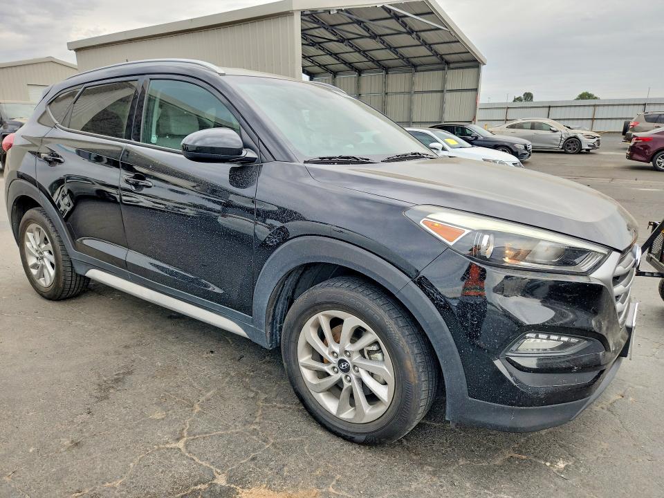 2017 Hyundai Tucson მანქანა იყიდება აუქციონზე, vin: KM8J33A47HU583441, აუქციონის ნომერი: 66839686