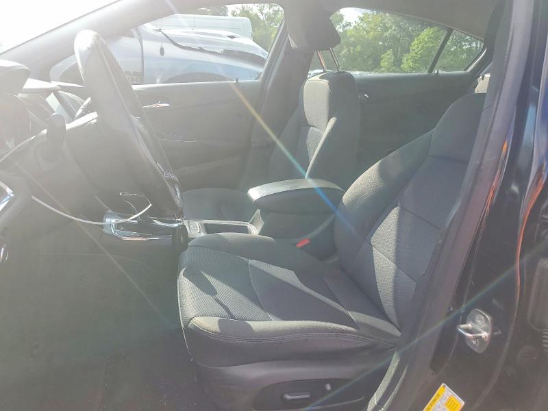 65862876 :رقم المزاد ، 1G1BE5SM8K7111163 vin ، 2019 Chevrolet Cruze مزاد بيع