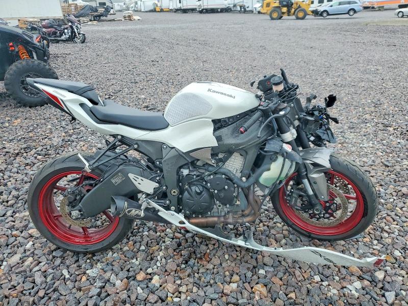 Продажа на аукционе авто 2024 Kawasaki Zx636, vin: JKBZXJK13RA000439, номер лота: 64976696