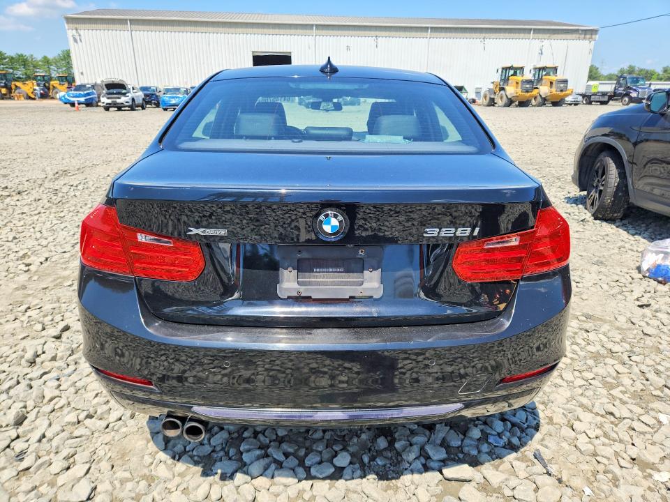 64145766 :رقم المزاد ، WBA3B5G53DNS01547 vin ، 2013 Bmw 328 مزاد بيع