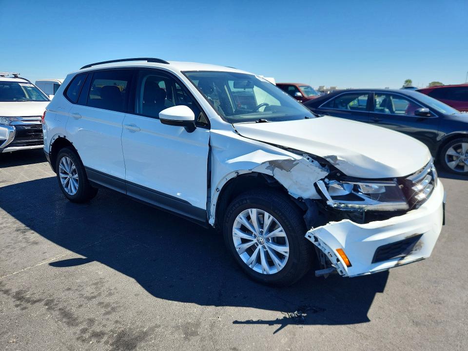 Продаж на аукціоні авто 2020 Volkswagen Tiguan, vin: 3VV1B7AX2LM059296, номер лоту: 66628206