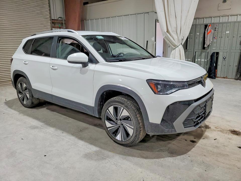 64924646 :رقم المزاد ، 3VVUC7B20TM007467 vin ، 2026 Volkswagen Taos مزاد بيع