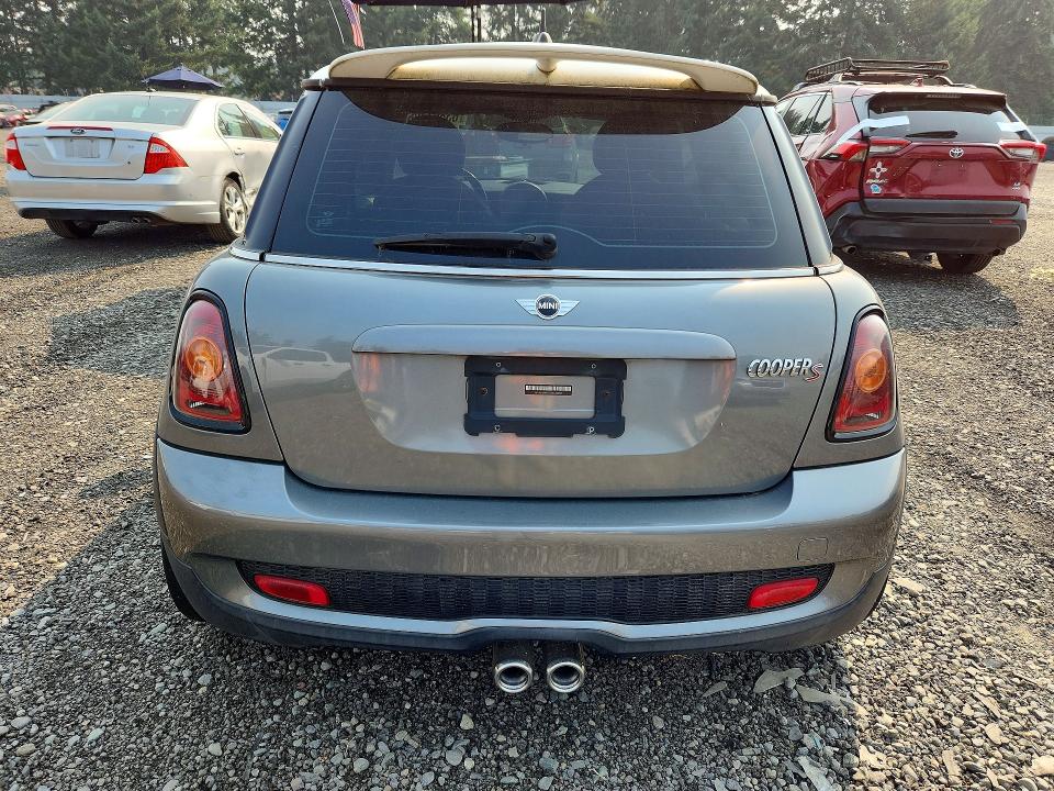 Продажа на аукционе авто 2007 Mini Cooper, vin: WMWMF73557TL85058, номер лота: 63801406