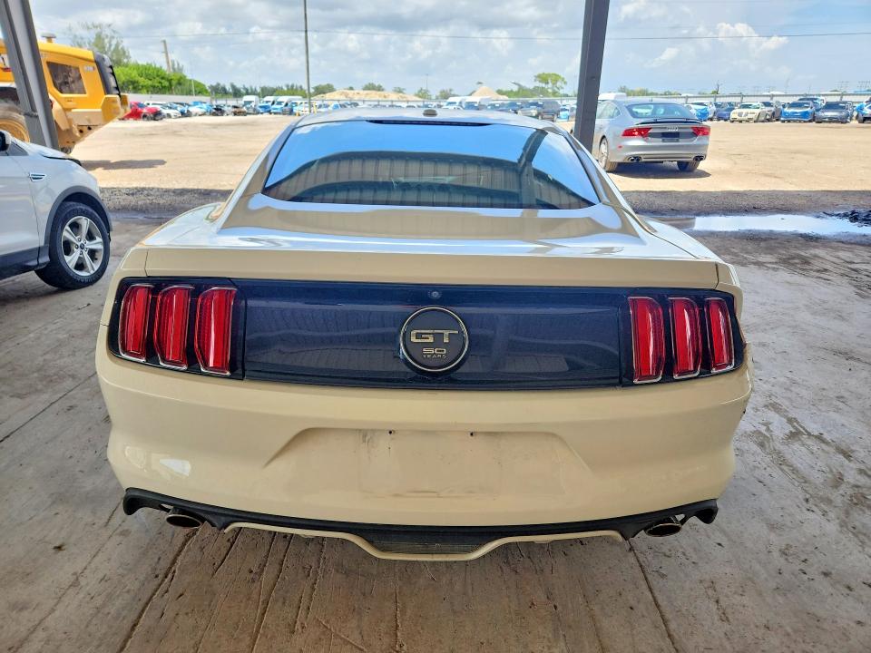 65901436 :رقم المزاد ، 1FA6P8RF2F5500948 vin ، 2015 Ford Mustang مزاد بيع