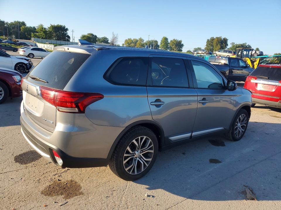 2018 Mitsubishi Outlander მანქანა იყიდება აუქციონზე, vin: JA4AD2A36JZ052866, აუქციონის ნომერი: 66939396