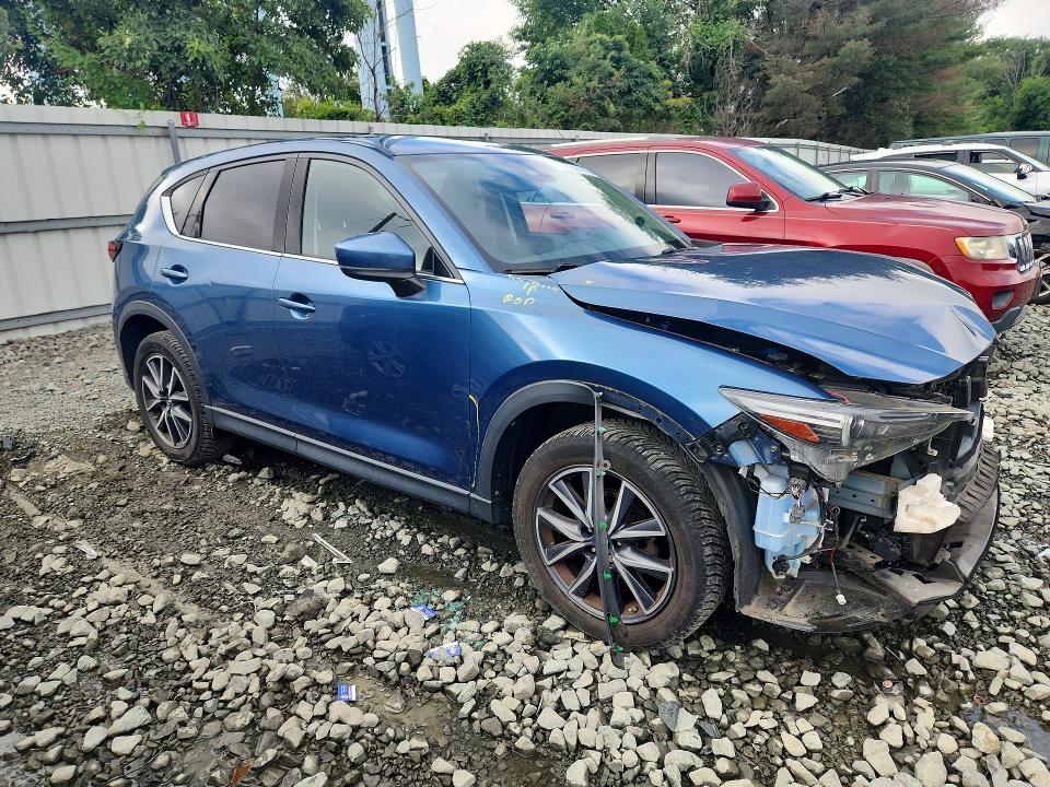 65141016 :رقم المزاد ، JM3KFBDM9J0311922 vin ، 2018 Mazda Cx-5 مزاد بيع
