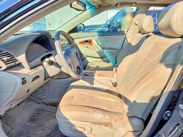 66439306 :رقم المزاد ، 4T1BF3EK2BU207404 vin ، 2011 Toyota Camry مزاد بيع