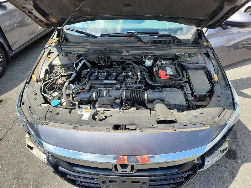 2018 Honda Accord მანქანა იყიდება აუქციონზე, vin: 1HGCV1F11JA233015, აუქციონის ნომერი: 64183386