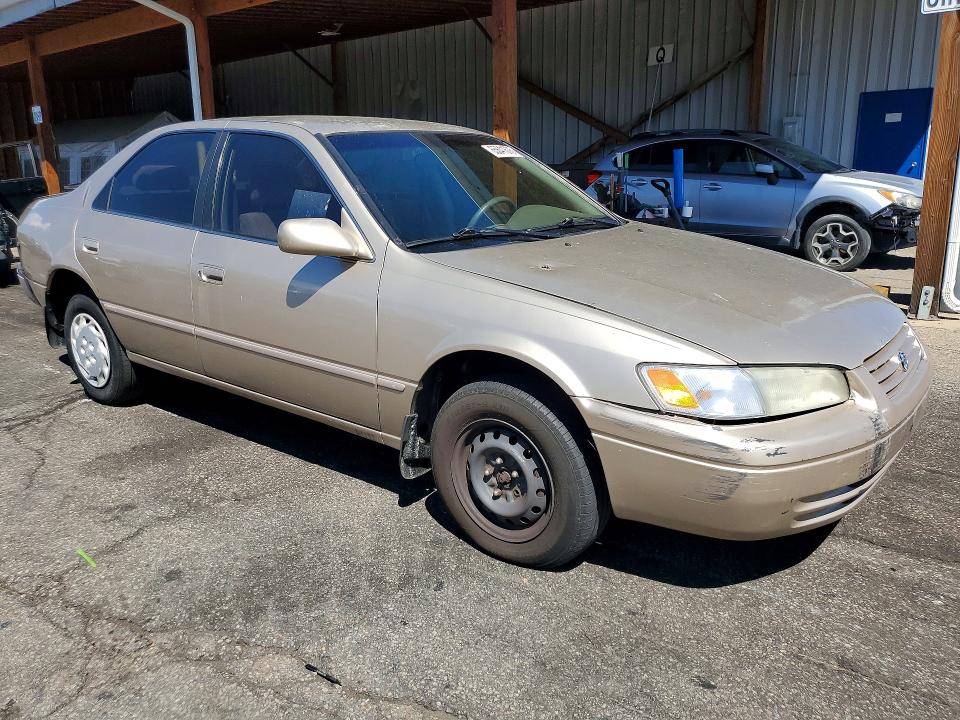 1998 Toyota Camry მანქანა იყიდება აუქციონზე, vin: JT2BG28K2W0164681, აუქციონის ნომერი: 65641676