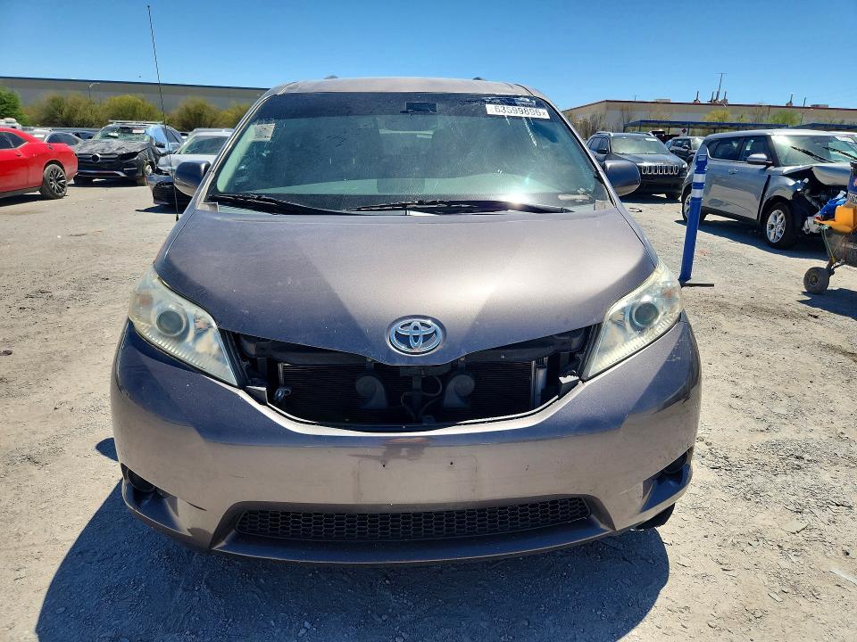 Продаж на аукціоні авто 2011 Toyota Sienna, vin: 5TDKK3DC3BS148748, номер лоту: 63599896