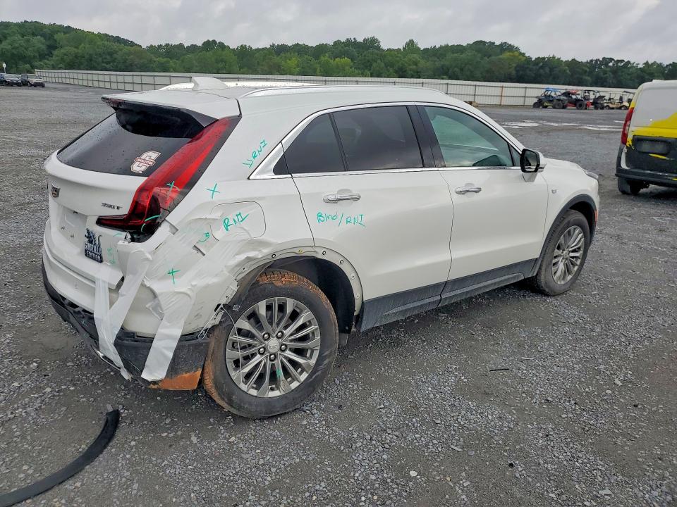 63356456 :رقم المزاد ، 1GYFZCR45RF101787 vin ، 2024 Cadillac Xt4 مزاد بيع