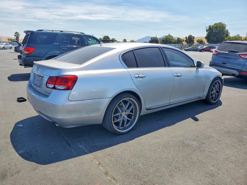 65221306 :رقم المزاد ، JTHBE1KS5A0049838 vin ، 2010 Lexus Gs مزاد بيع