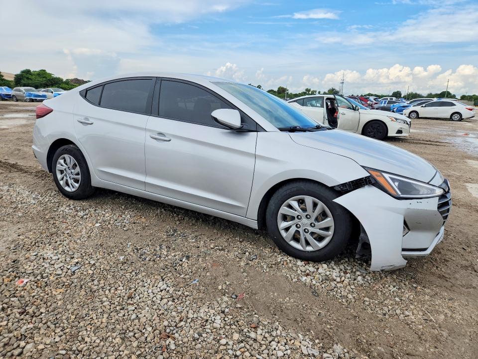 2019 Hyundai Elantra მანქანა იყიდება აუქციონზე, vin: KMHD74LF5KU861041, აუქციონის ნომერი: 61785946