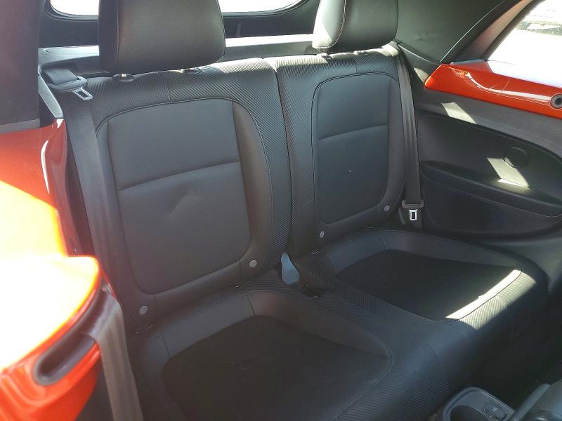 66514976 :رقم المزاد ، 3VW5DAATXJM506892 vin ، 2018 Volkswagen Beetle مزاد بيع