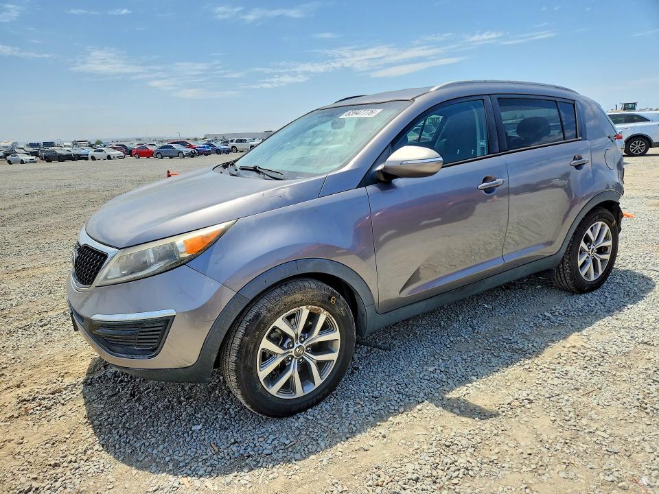 63947776 :رقم المزاد ، KNDPB3AC2F7740829 vin ، 2015 Kia Sportage مزاد بيع