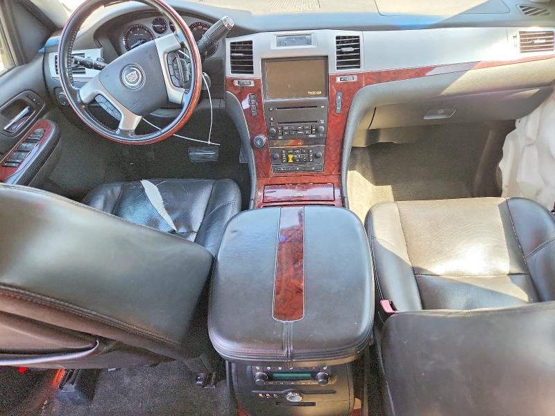 Продаж на аукціоні авто 2007 Cadillac Escalade, vin: 1GYFK66817R331870, номер лоту: 64300456