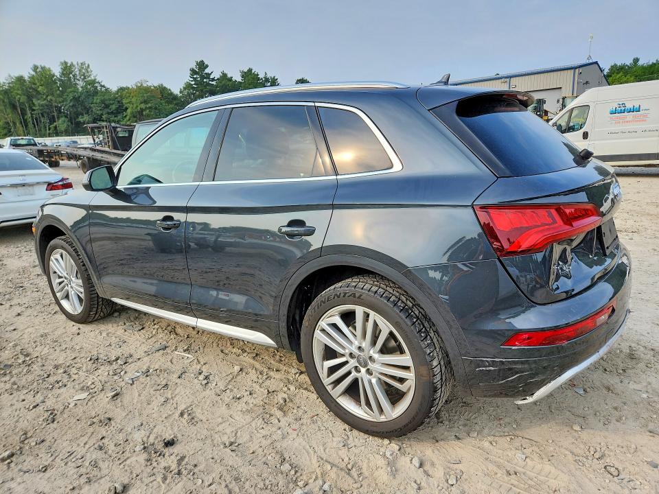 64289056 :رقم المزاد ، WA1BNAFY2J2132920 vin ، 2018 Audi Q5 مزاد بيع