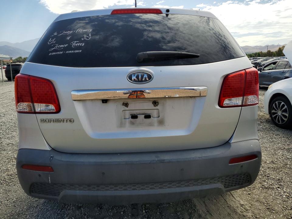 Auction sale of the 2011 Kia Sorento, vin: 5XYKT4A15BG155445, lot number: 64321856