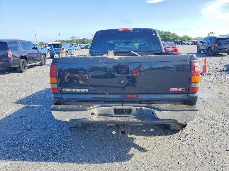 Продажа на аукционе авто 2004 Gmc Sierra, vin: 1GTHC23U94F216274, номер лота: 64052376