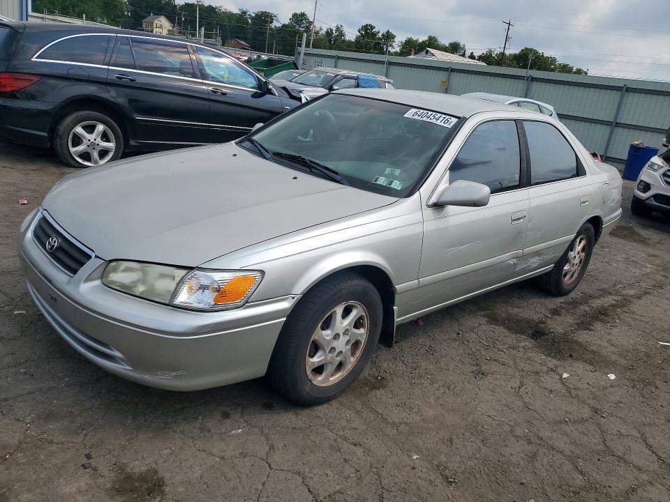 Продажа на аукционе авто 2001 Toyota Camry, vin: 4T1BG22KX1U109960, номер лота: 64045416