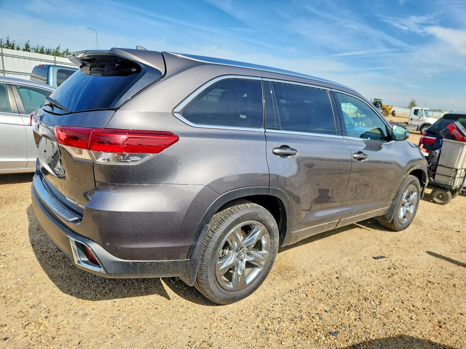 Aukcja sprzedaży 2018 Toyota Highlander, vin: 5TDDZRFH5JS841366, numer aukcji: 62698806