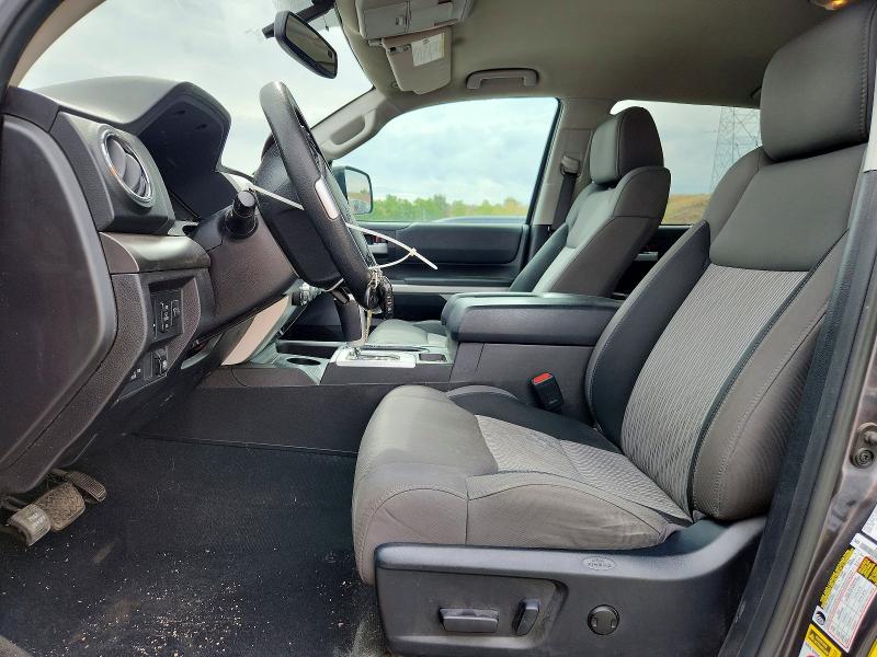 63929026 :رقم المزاد ، 5TFDW5F16FX437515 vin ، 2015 Toyota Tundra مزاد بيع