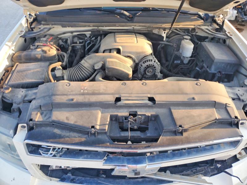 66640216 :رقم المزاد ، 1GNSKKE74DR374141 vin ، 2013 Chevrolet Suburban مزاد بيع
