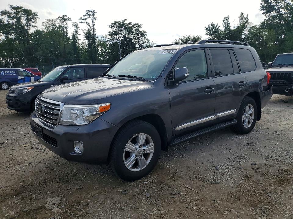 Auction sale of the 2015 Toyota Land Cruiser, vin: JTMHY7AJ8F4031462, lot number: 66094086