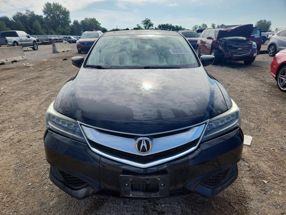 63858156 :رقم المزاد ، 19UDE2F49JA002738 vin ، 2018 Acura Ilx مزاد بيع