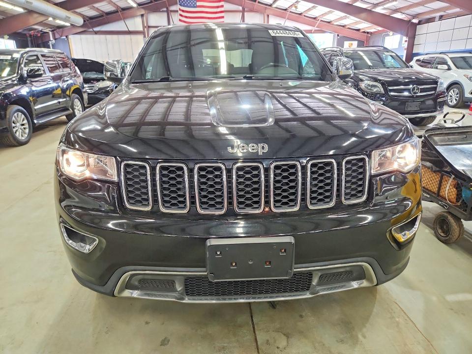 64448436 :رقم المزاد ، 1C4RJFBG5JC212054 vin ، 2018 Jeep Grand Cherokee مزاد بيع
