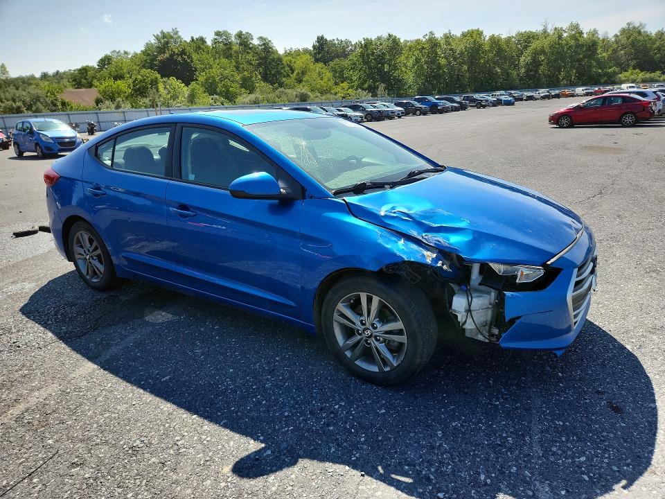 2017 Hyundai Elantra მანქანა იყიდება აუქციონზე, vin: 5NPD84LF5HH182309, აუქციონის ნომერი: 66075226