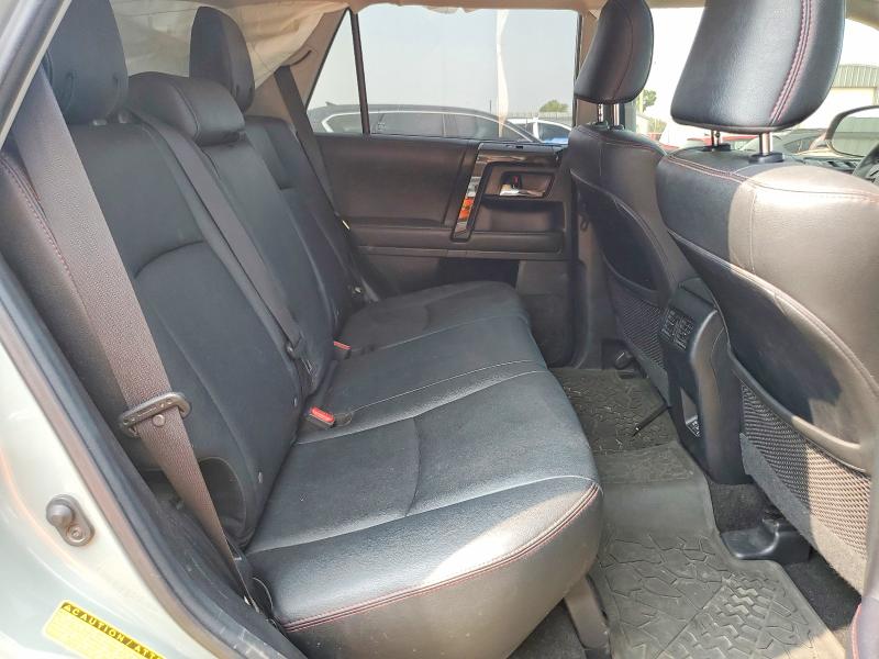 2021 Toyota 4runner მანქანა იყიდება აუქციონზე, vin: JTELU5JR0M5875868, აუქციონის ნომერი: 63167196
