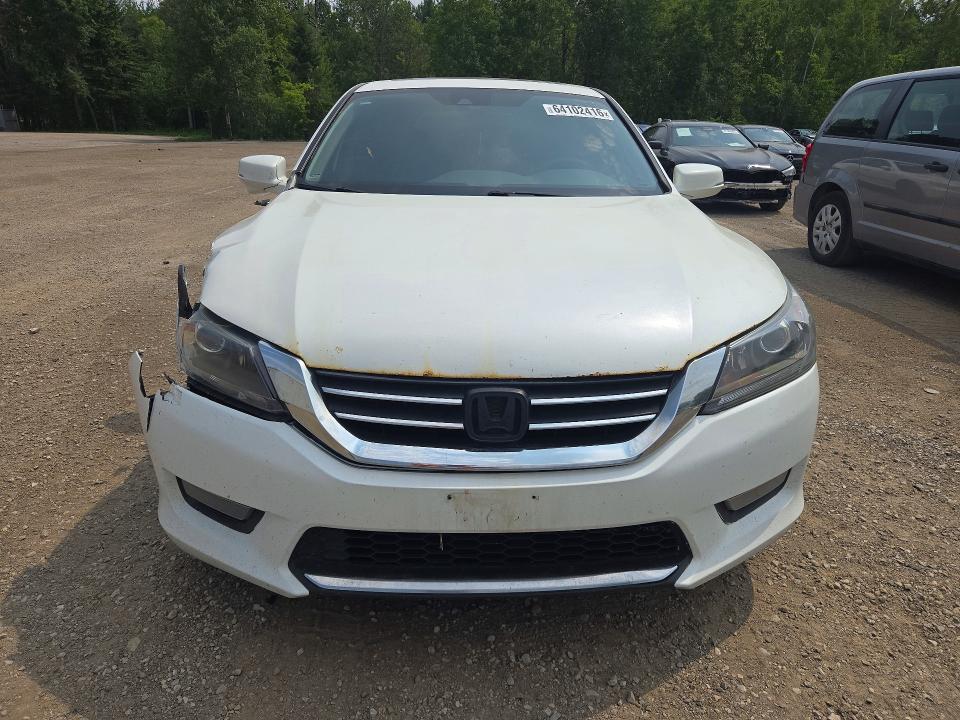 2015 Honda Accord მანქანა იყიდება აუქციონზე, vin: 1HGCR2F87FA803131, აუქციონის ნომერი: 64102416