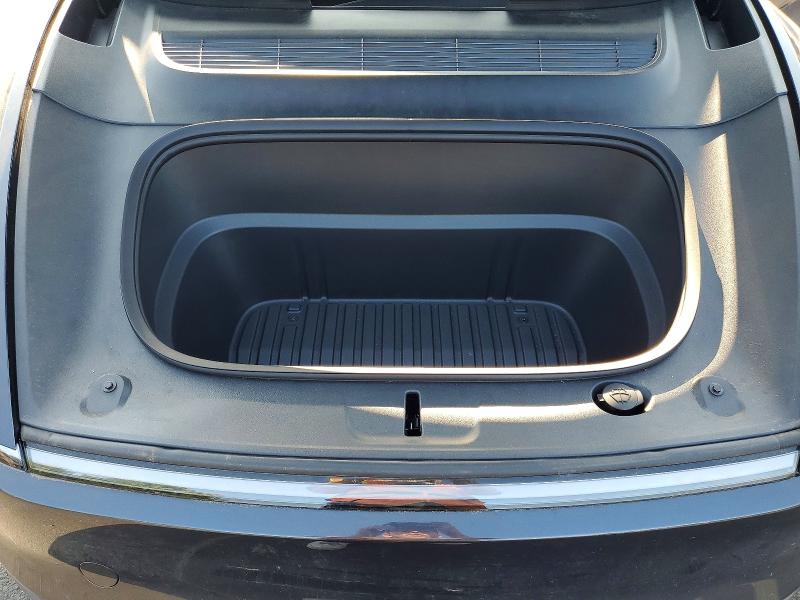2026 Tesla Model Y მანქანა იყიდება აუქციონზე, vin: 7SAYGDEE2TF408163, აუქციონის ნომერი: 64495556